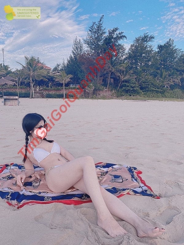 Gái gọi huyện Cam Lâm hàng mới, cực kỳ dâm đãng rất thích 69