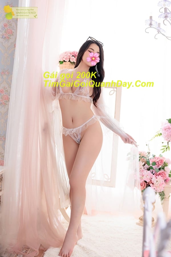 Gái gọi Sa Đéc xinh tươi, baby hấp dẫn tình cảm